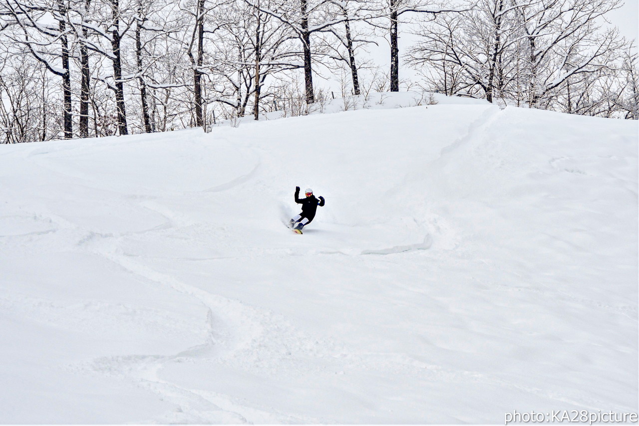 新嵐山スカイパーク・メムロスキー場　十勝エリアに待望の大雪＆パウダースノーがやって来た！歓喜のノートラックライディング(^^)v